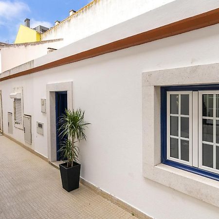 Whome Urban Escape: 1-Br W/Mezzanine Near Campo Ourique Lisboa Eksteriør billede